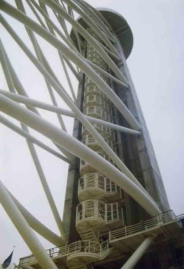 18 - Portugal - Lisboa, expo 98, torre Vasco de Gama